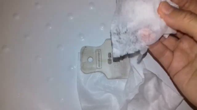 #318. ЧЕМ ОЧИСТИТЬ СИЛИКОНОВЫЙ ГЕРМЕТИК? ЛАЙФХАК!!! смотреть онлайн