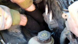 Замена натяжителя и ремня генератора ФОрд Мондео 3 (Ford Mondeo 3)