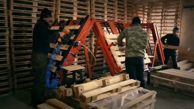 Просто и легко! Полный процесс сборки поддонов с помощью Комплексной линии сборки поддонов PalletPr смотреть онлайн