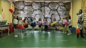 Весёлый танец для пап "Папа дома"