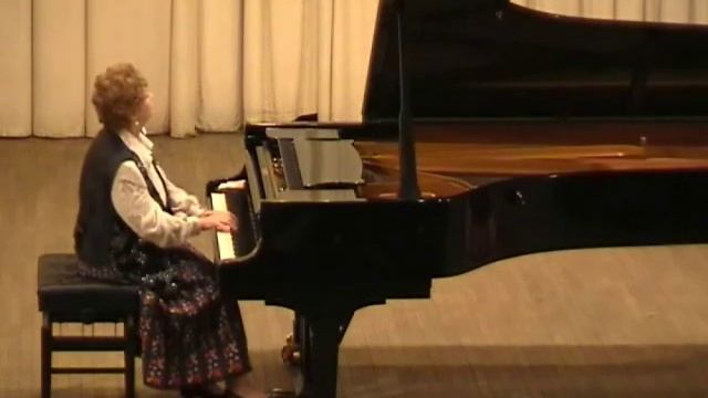 Э.Григ Лирические пьесы.Исполняет композитор Татьяна Смирнова (ф-но). смотреть онлайн