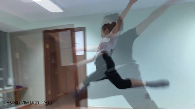 Удача выбирает людей Смелых, не сдающихся @adylerkinbaev 12.10.2019. #astcityballet смотреть онлайн