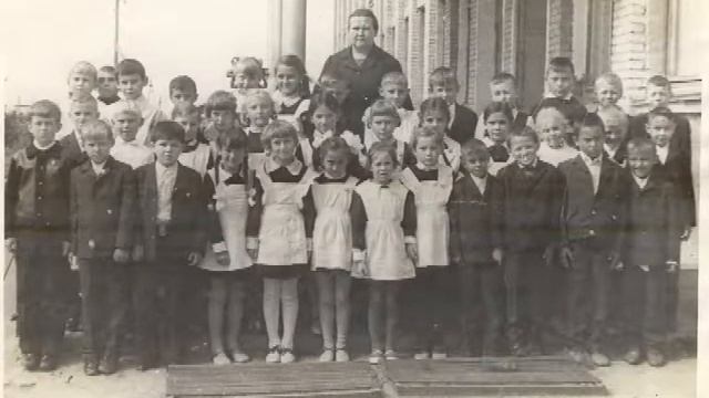 80 лет Варненской средней школе им. Героя Советского Союза Русанова М Г смотреть онлайн