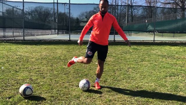 African King Sadio Mane's Flip | Football-Soccer Training смотреть онлайн