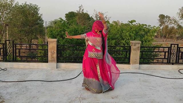 52 GAJ KA DAMAN Dance By Chiku Bajiya \\ Chiku Bajiya \\ смотреть онлайн