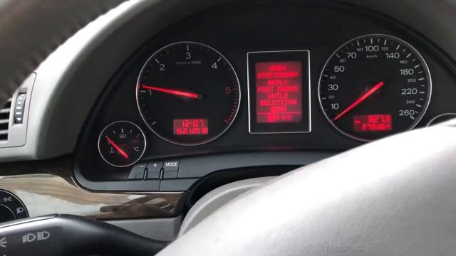 Audi A4 B6 2.5 TDI Cold Start смотреть онлайн