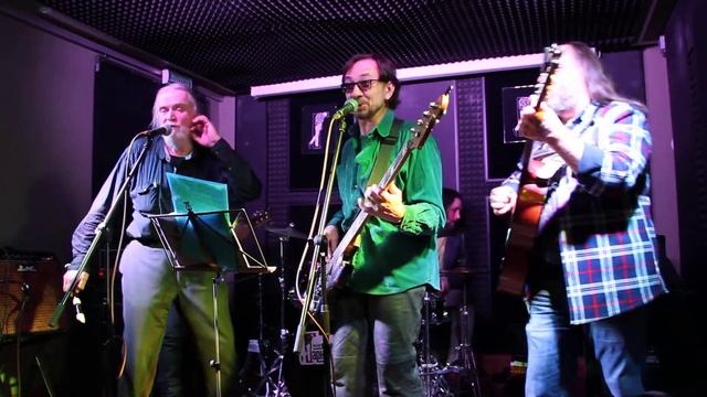 В Ленинграде городе у пяти углов - Андрей Тропилло, группа СевеРОК - 11.03.2021 смотреть онлайн