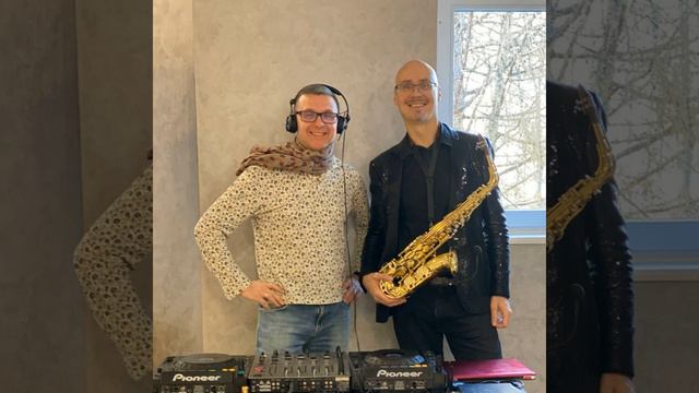 Live from FITNESS CLUB 1 part (Beautiful Saxophone Mix Disco House & Soulful & Nu Disco) смотреть онлайн