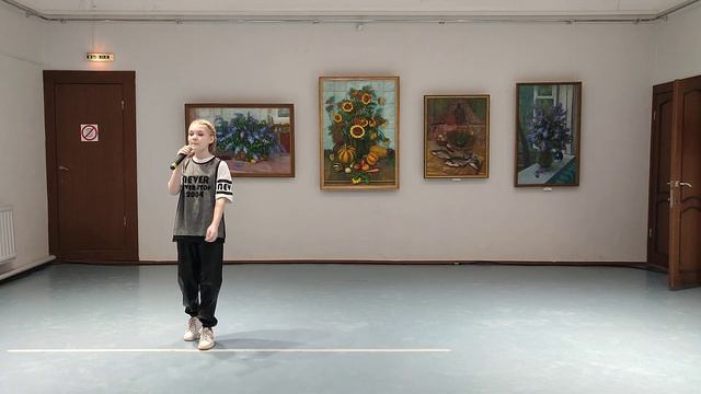 Алина Черноусова (Студия "Бекар") - На большом воздушном шаре смотреть онлайн