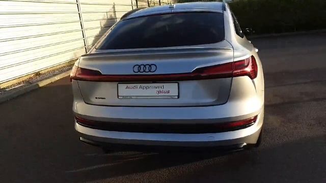 221C5968 - 2022 Audi E-Tron ETRON SPORTBACK 55 S-LINE 300KW QUATTRO BLACK ... смотреть онлайн