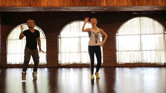Zumba Mega Mix 60 "Booma" (Kuduro) Choreo by Aksana смотреть онлайн