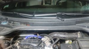 Шумоизоляция подкапотки  Весты