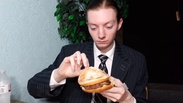 How the Big Mac Bacon Destroyed My Soul смотреть онлайн