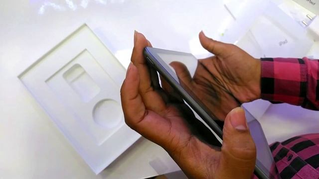 iPad 9th Generation Unboxing & First Look - The Ultimate iPad??? смотреть онлайн