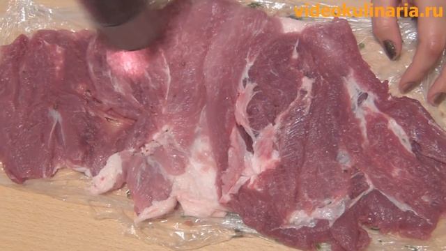 Рецепт-Мясной рулет с грибной начинкой от videokulinaria.ru смотреть онлайн
