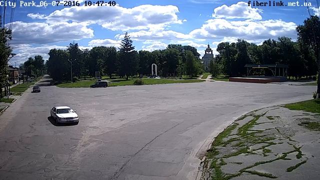 Онлайн камера Міський Парк м. Гадяч смотреть онлайн