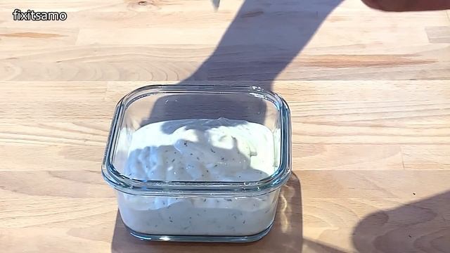 Best Homemade Ranch Sauce Recipe (Dip And Dressing)