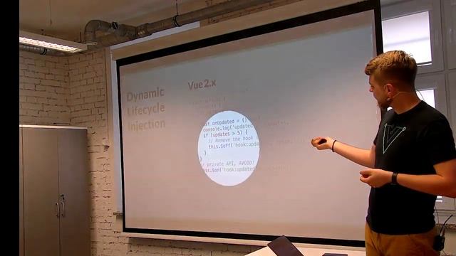 Vue 3.0 – Things I’m Hooked On - Damian Dulisz - Vue.js Wro Meetup #2 [PL] смотреть онлайн