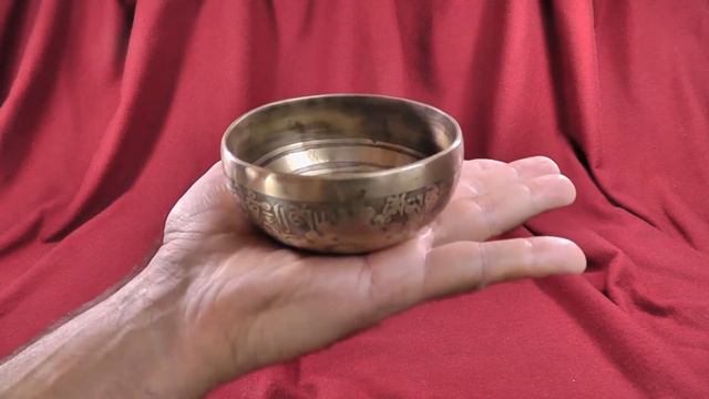 Поющая чаша Премиум 10 см, До# 561 Гц смотреть онлайн