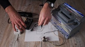 КАК ЗАРЯДИТЬ АКБ 12В через ЛАМПОЧКУ используя зарядное ноутбука? Какой ток? Сколько нужно заряжать?