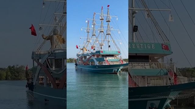 На кораблике по реке Манавгат. Вода изумрудного цвета! #сиде #манавгат #турция #накорабле