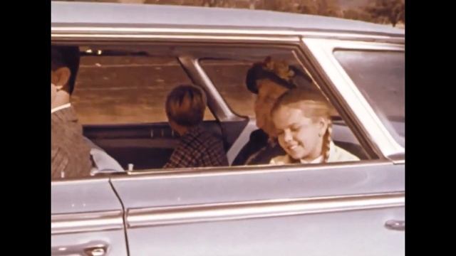 1960 Chevrolet Impala Sport Sedan Sunday Drive смотреть онлайн