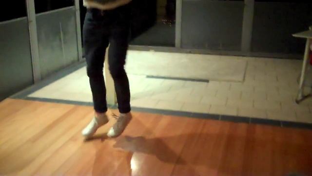 Amy says Happy Birthday you old git x x смотреть онлайн