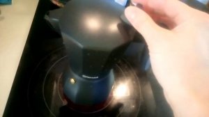 Видео обзор гейзерной кофеварки Rondell