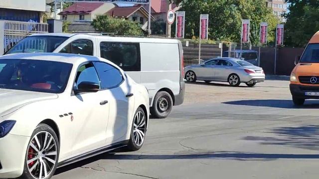 20231011_122252НЕ МОГУ ПОНЯТЬ КУДА ГНАТЬ???ЧТО ПО ЭТОЙ УЛИЦЕ НЕ ВОЗМОЖНО РАЗОГНАТЬСЯ!! смотреть онлайн