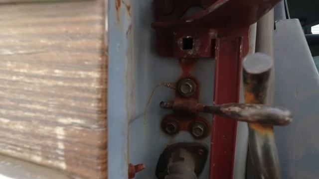 Tailgate cable for a Ford Country Squire/Mercury Colony Park смотреть онлайн