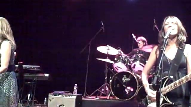 The Bangles - Going Down To Liverpool @ TLA 10/01/11