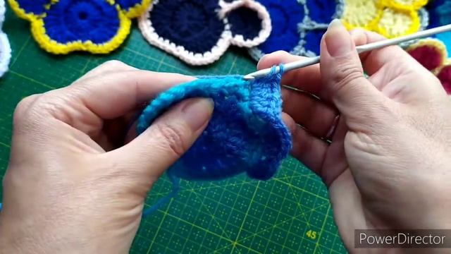 Мотив "Лапка". Подставка под чашку. Аппликация для одежды. (собачья лапка или лапка кота) смотреть онлайн