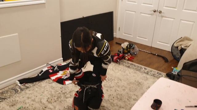 how to - hockey gear suit up смотреть онлайн