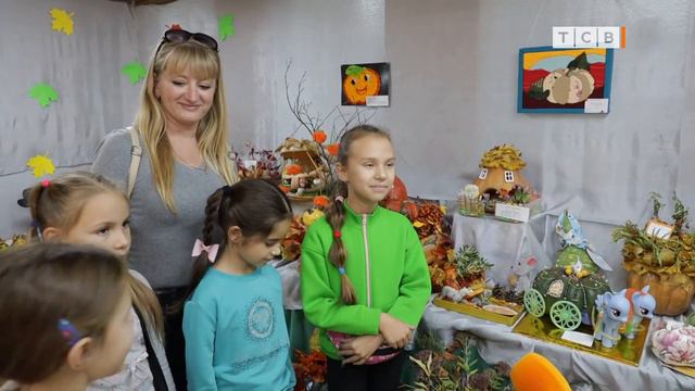Такие тыквы вы ещё не видели. Тыквы в бендерской библиотеке смотреть онлайн