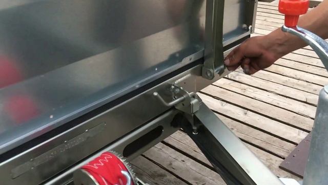 Складные прицепы ТАНКО. Видео-обзор и сборка