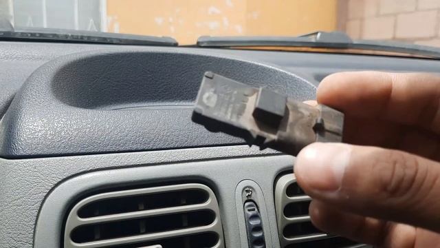 Síntomas y fallas del sensor map en un nissan platina. смотреть онлайн