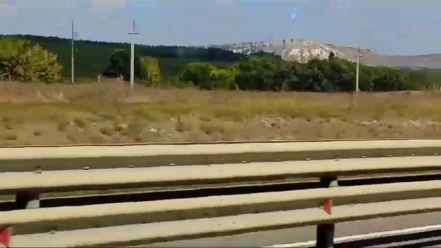 Таврида,проезжаем Парк Львов Тайган и Белую Скалу! смотреть онлайн