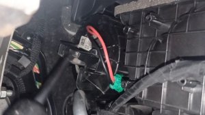 Замена двигателя печки (отопителя) Peugeot 308 t9 2015г.