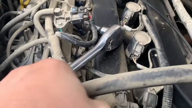 Ford Escape￼ starter removal EASY! How to in 2 minutes! смотреть онлайн