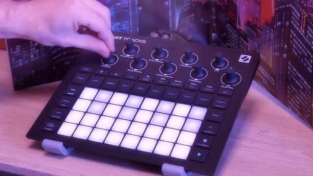 Demo TWO - Vapor Dream - Novation Circuit Tracks Pack by Yves Big City смотреть онлайн