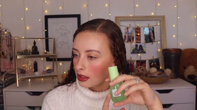 OUT WITH THE OLD, IN WITH THE NEW! | Feline Finesse смотреть онлайн