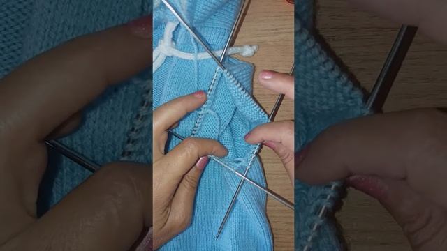 КАК ДОБРАТЬ ПЕТЛИ ДЛЯ ПОДРЕЗА смотреть онлайн