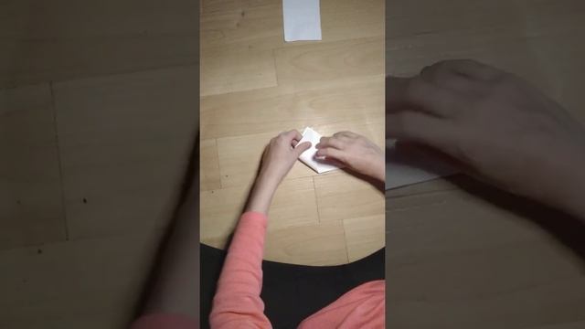 Делаю водяную бомбу из бумаги А4!!! смотреть онлайн