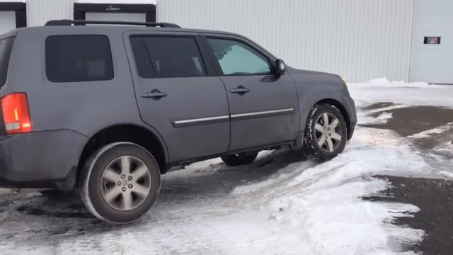 honda pilot 2014 4wd vtm 4 lock diagonnal test in snow смотреть онлайн