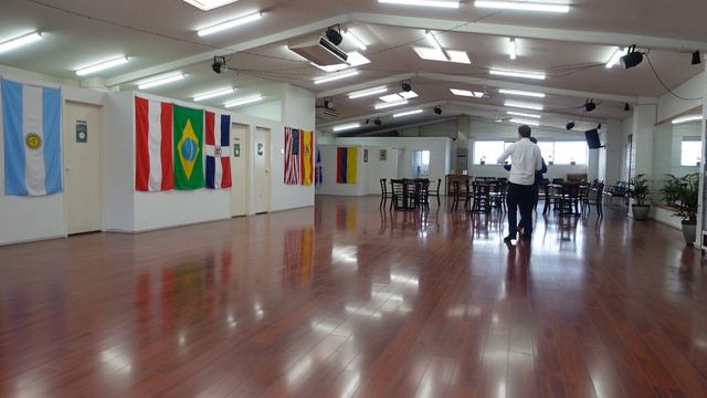 Silver Samba Routine смотреть онлайн