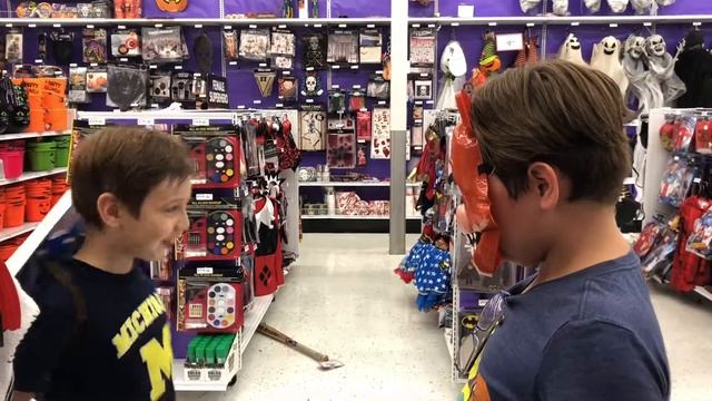 BOTH BOYS REACT - Quick Bits #5 смотреть онлайн