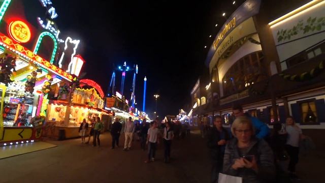 October Fest and Stuttgart museum смотреть онлайн