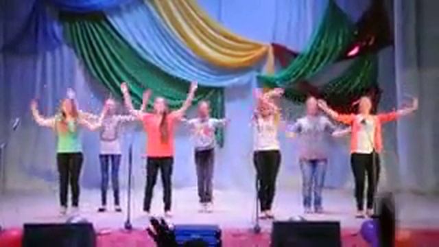 Танец вожатых! Лагеря Весёлый Улей! смотреть онлайн