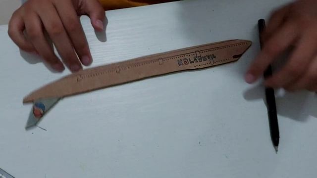 Tutorial How To Make a cardboard B747-400 смотреть онлайн