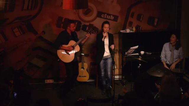 Let it be ( Beatles on acoustic ) LIVE смотреть онлайн
